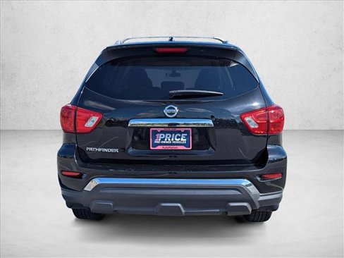 Used 2018 Nissan Pathfinder S image 6
