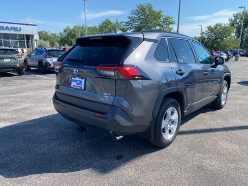 Used 2019 Toyota RAV4 XLE image 7