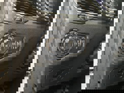 Used 2022 Jeep Cherokee Trailhawk image 36