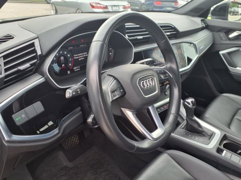 Used 2022 Audi Q3 2.0T Premium w/ Convenience Package image 14