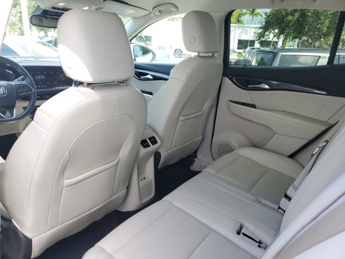 Used 2022 Buick Envision Essence w/ Safety Package image 13