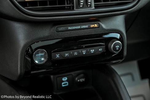 Used 2023 Ford Escape ST-Line Elite w/ Premium Technology Package image 44