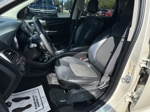 Used 2017 Dodge Journey Crossroad image 15