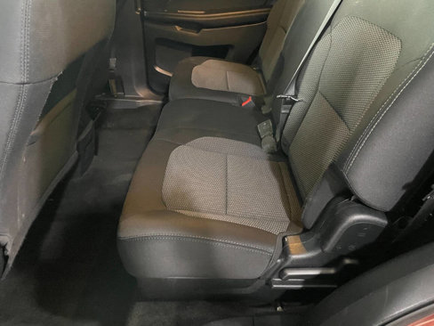 Used 2018 Ford Explorer XLT w/ Equipment Group 201A image 19
