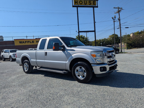 Used 2011 Ford F250 XLT w/ XLT Interior Pkg image 3