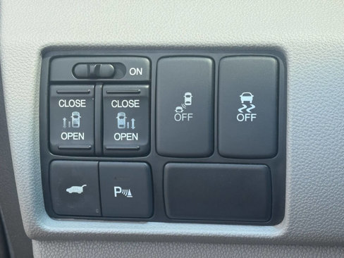 Used 2012 Honda Odyssey Touring image 22
