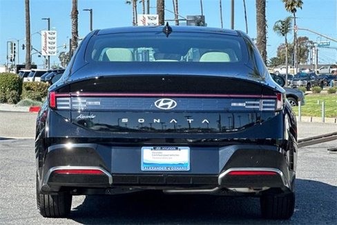 Used 2024 Hyundai Sonata SEL image 5