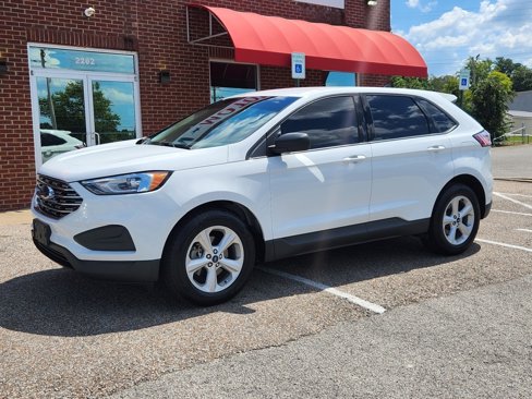 Used 2020 Ford Edge SE w/ Cargo Accessory Package image 2