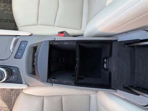 Used 2020 Cadillac XT5 Premium Luxury w/ LPO, Floor Liner Package image 64