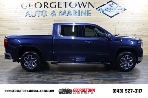 Used 2022 GMC Sierra 1500 SLE image 1