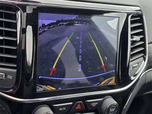 Used 2019 Jeep Grand Cherokee Limited w/ Luxury Group II image 5