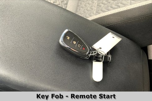 Used 2023 Chevrolet Equinox LS w/ LS Convenience Package image 12