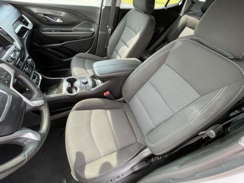 Used 2022 GMC Terrain SLE w/ Driver Convenience Package image 12