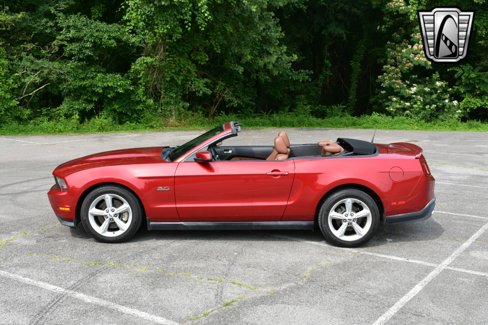 Used 2011 Ford Mustang GT Premium w/ Comfort Pkg image 25