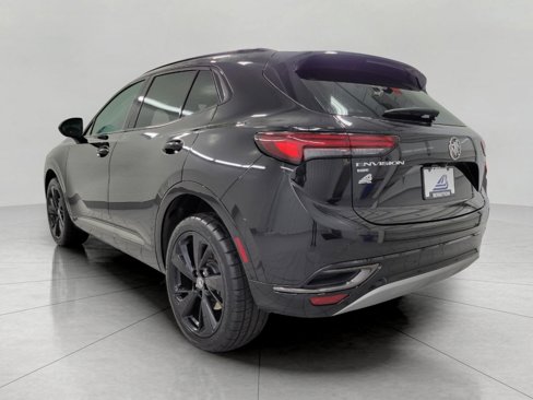 Certified 2022 Buick Envision Essence w/ Sport Touring Package image 21