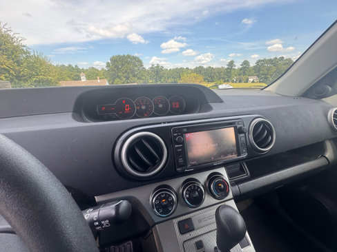 Used 2014 Scion xB image 15
