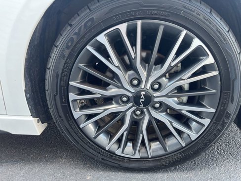 Used 2022 Kia Forte GT-Line w/ GT-Line Premium Package image 40