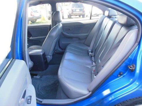Used 2004 Hyundai Elantra GT image 16