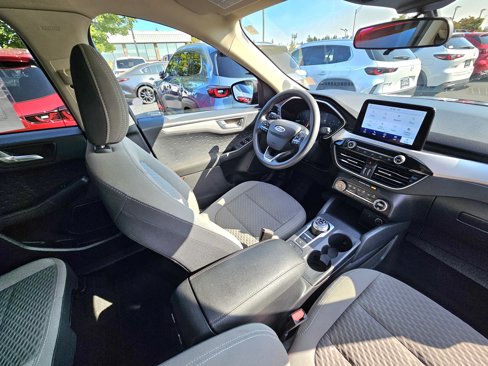 Used 2020 Ford Escape SE image 9