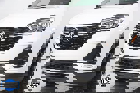 Used 2023 Buick Encore GX Preferred w/ Cold Weather Comfort Package image 50