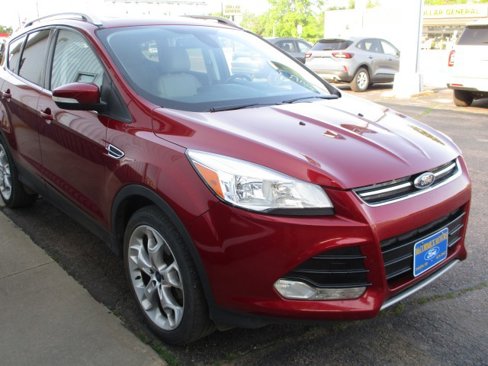 Used 2016 Ford Escape Titanium image 4