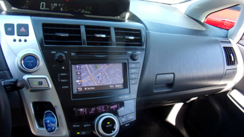 Used 2012 Toyota Prius V Five image 7