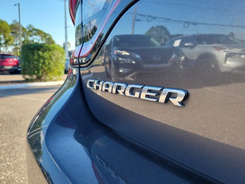 Used 2022 Dodge Charger SXT image 8