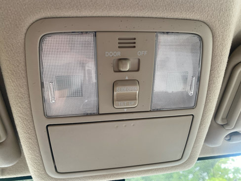 Used 2008 Toyota RAV4 Limited image 17