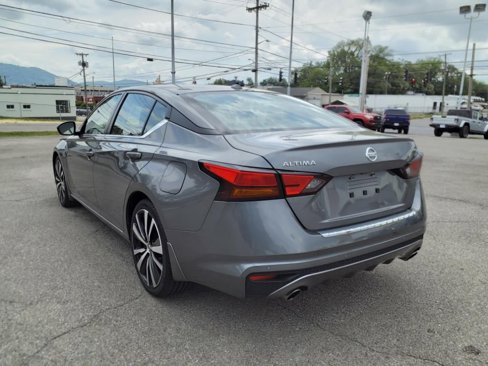 Used 2022 Nissan Altima 2.5 SR image 6