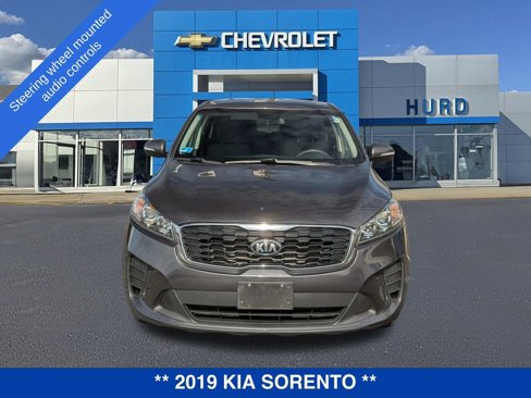Used 2019 Kia Sorento LX image 10