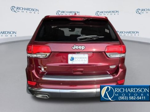 Used 2017 Jeep Grand Cherokee Summit image 4