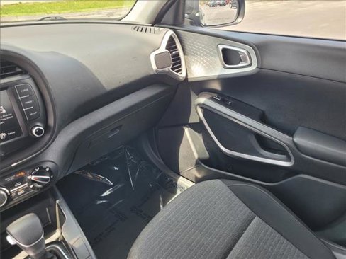 Used 2024 Kia Soul LX w/ Option Group 015 image 21