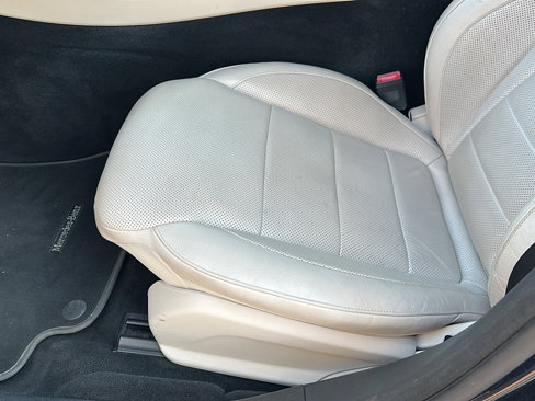 Used 2017 Mercedes-Benz E 300 4MATIC image 15