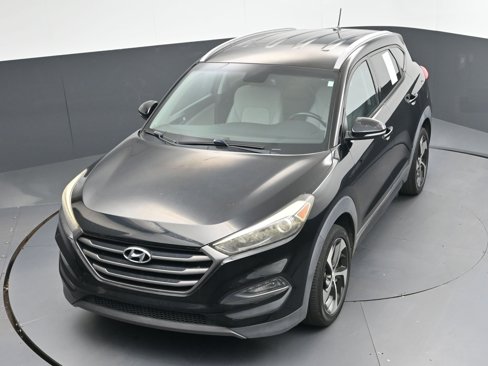 Used 2016 Hyundai Tucson Sport image 29
