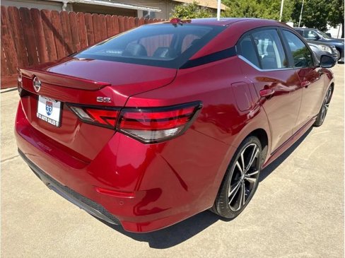 Used 2020 Nissan Sentra SR w/ Premium Package image 7