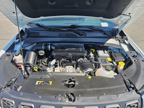 Used 2024 Jeep Compass Trailhawk image 9