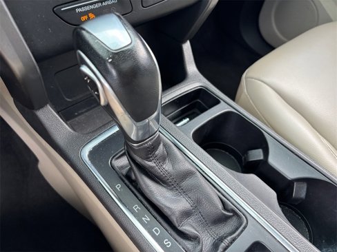 Used 2019 Ford Escape SEL image 22