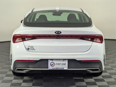 Used 2021 Kia K5 LX image 6