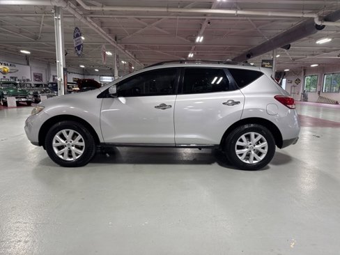 Used 2011 Nissan Murano SV image 2