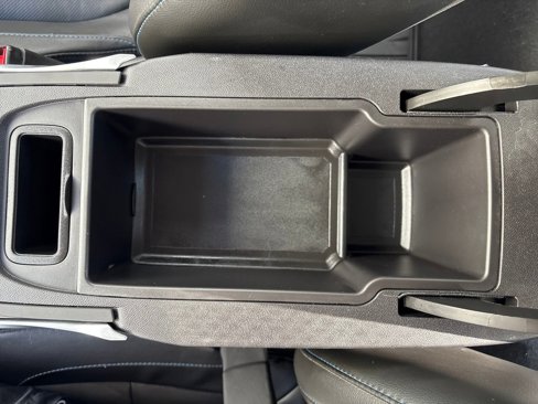 Used 2017 Chevrolet Volt Premier w/ Driver Confidence II Package image 32