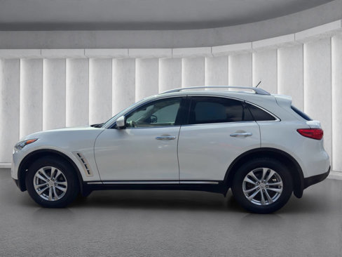 Used 2011 INFINITI FX35 AWD w/ Premium Pkg image 2