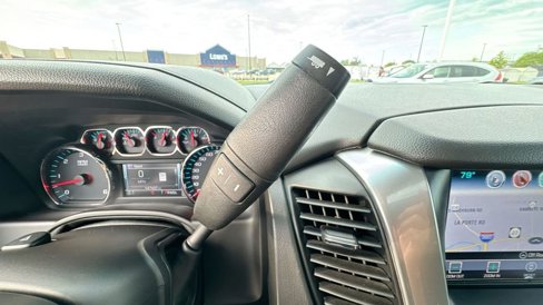 Certified 2018 Chevrolet Suburban Premier image 16