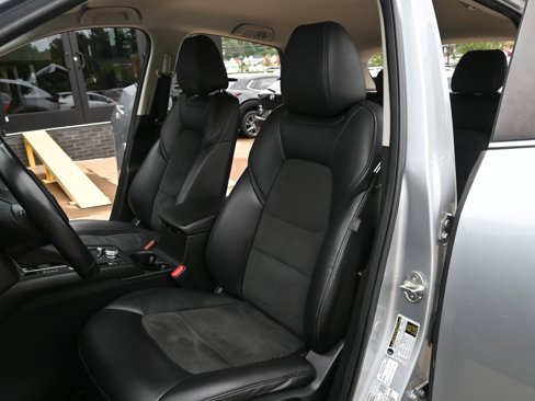 Used 2019 MAZDA CX-5 Touring image 19