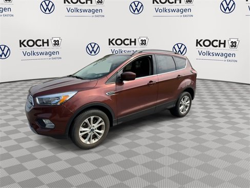 Used 2018 Ford Escape SE image 4