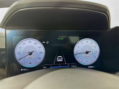 Used 2023 Hyundai Elantra SEL w/ Convenience Package image 8
