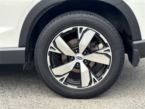Used 2020 Subaru Forester Touring w/ Popular Package #2 image 8