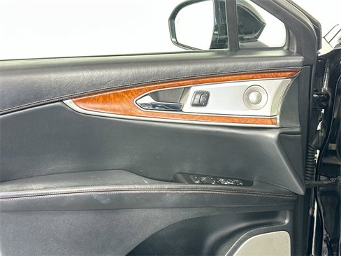 Used 2016 Lincoln MKX Black Label w/ Technology Package image 18