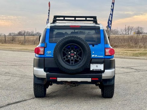 Used 2007 Toyota FJ Cruiser 4WD image 5