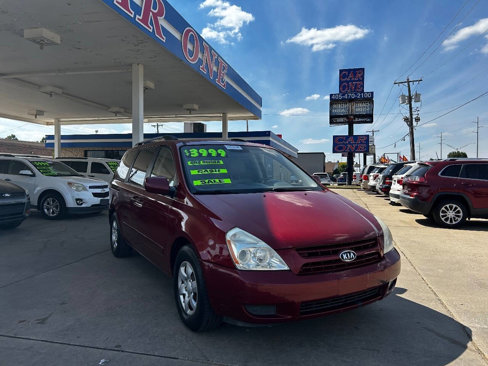 Used 2009 Kia Sedona LX image 1