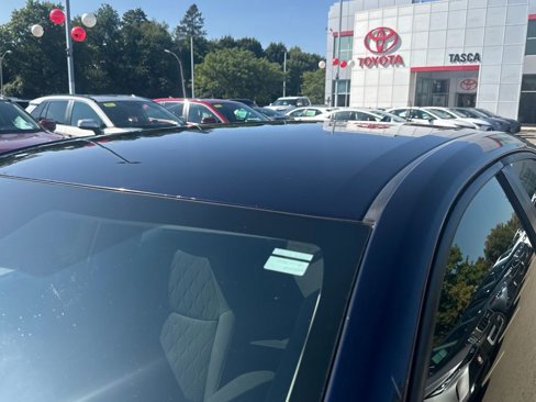 Used 2022 Toyota Corolla LE image 42